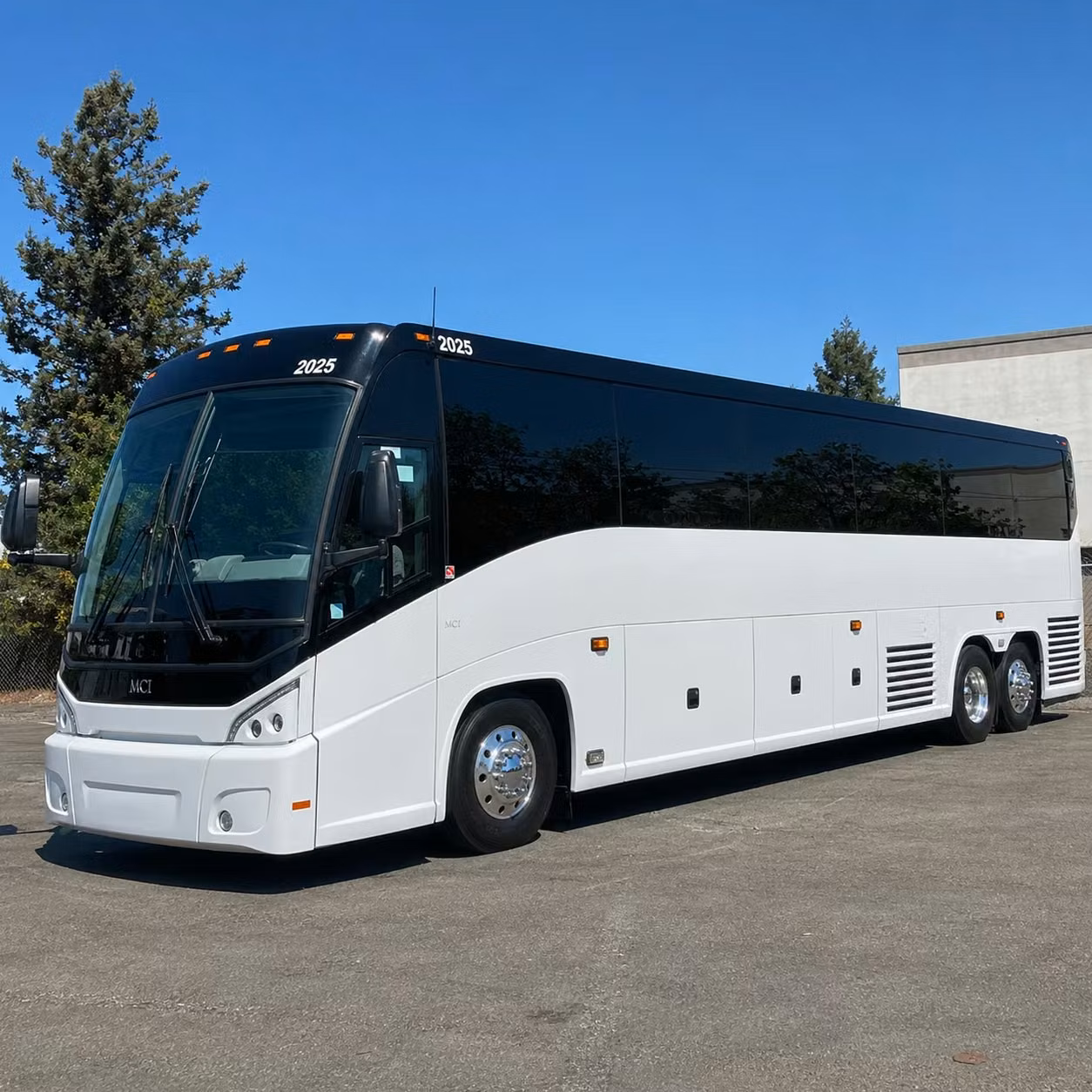 charter buses in portsmouth for large prom groups and multi school prom nights