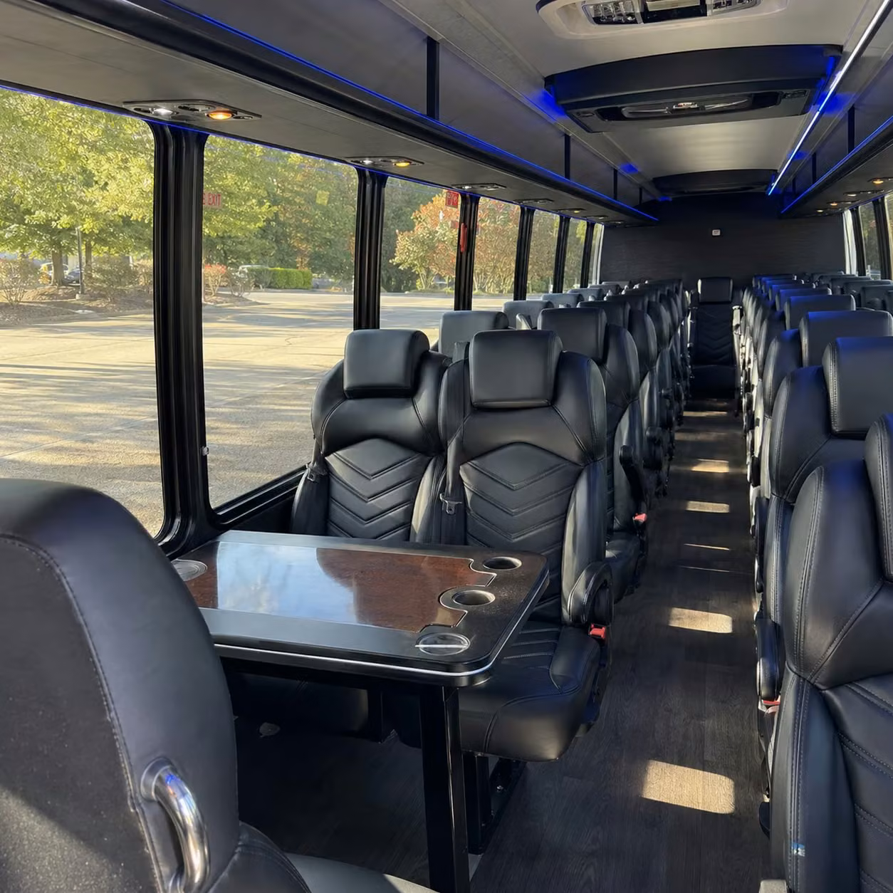 portsmouth 25 passenger minibus rental