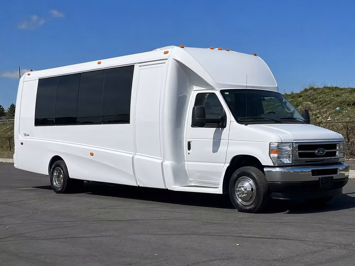 portsmouth party bus rental