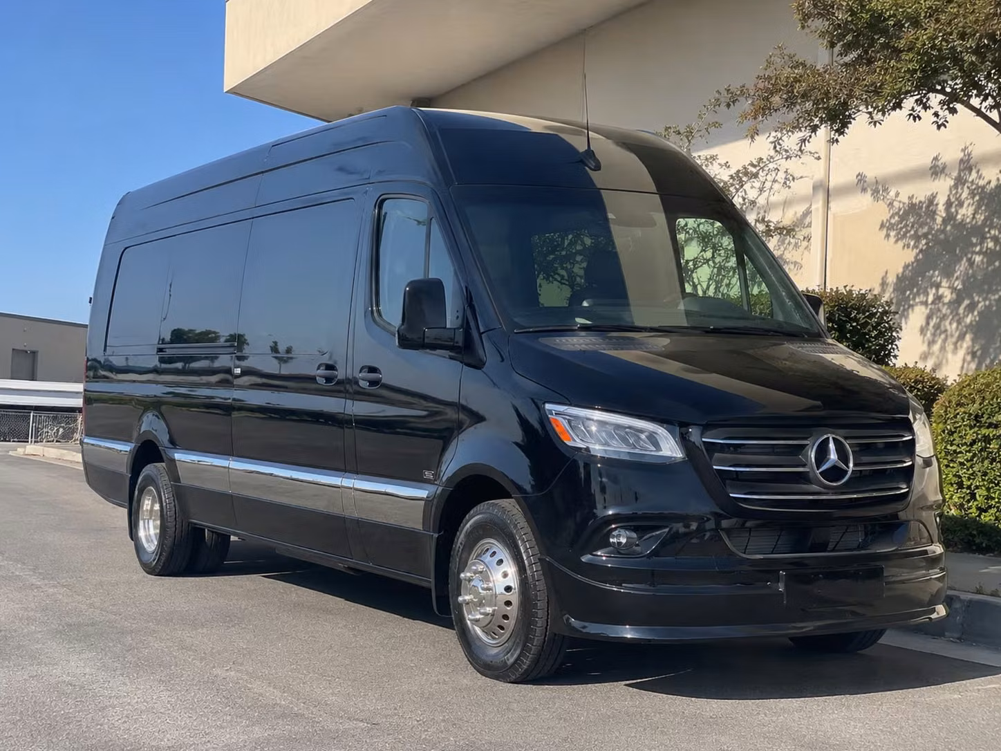 portsmouth sprinter limo rental