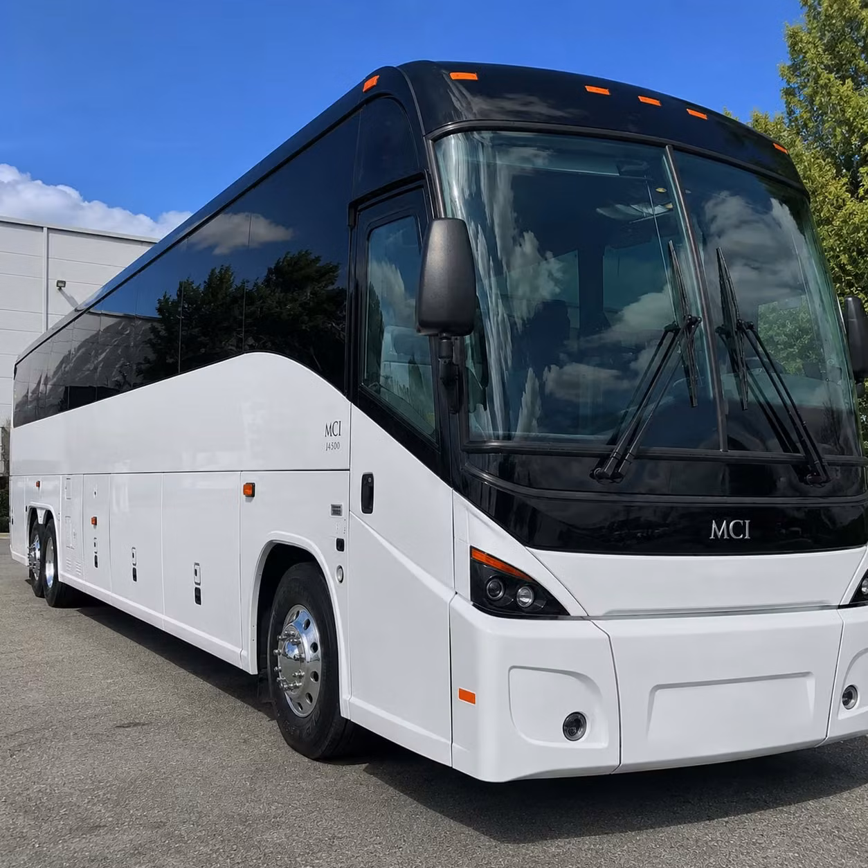 you can find and book airport transportation in portsmouth and any nearby city